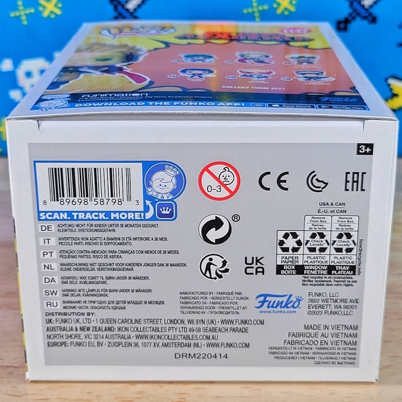 Funko PoP Animation My Hero Academia Hawks #1147 Flocked SE Collectible Figure - Picture 8 of 10